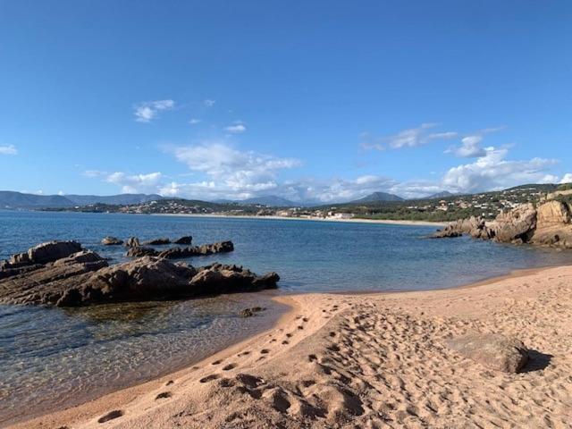 Appartement De Standing Bord De Mer Pietrosella 外观 照片