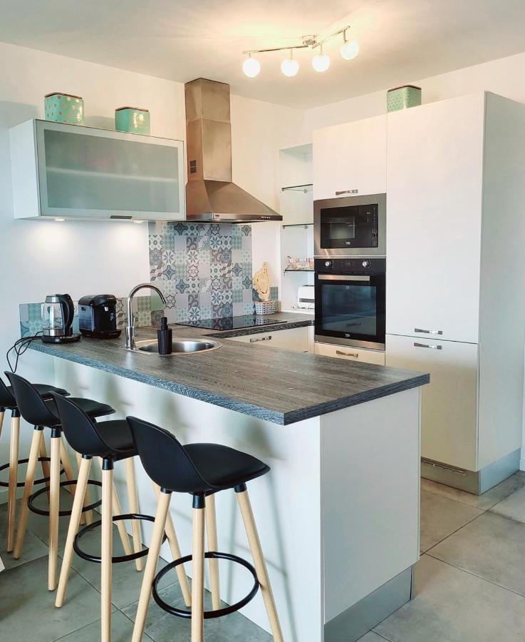 Appartement De Standing Bord De Mer Pietrosella 外观 照片
