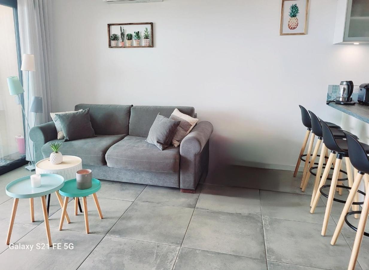 Appartement De Standing Bord De Mer Pietrosella 外观 照片