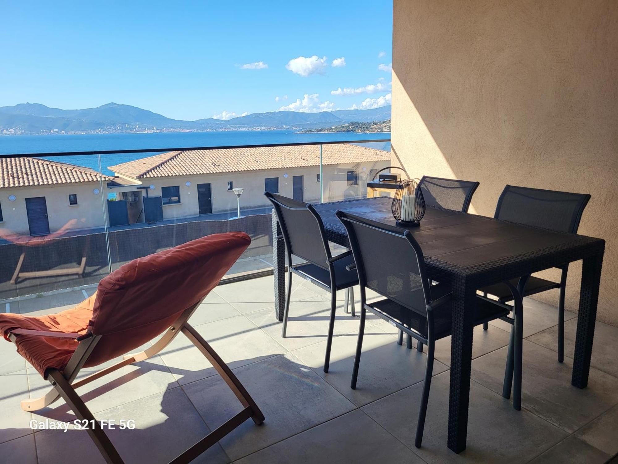 Appartement De Standing Bord De Mer Pietrosella 外观 照片